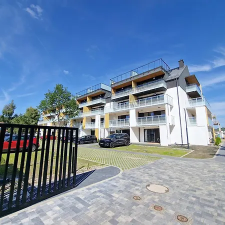 Apartman Posesja Plazowa Penthouse Ii & By Posesja