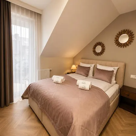 Posesja Plazowa Penthouse Ii & By Posesja Apartman