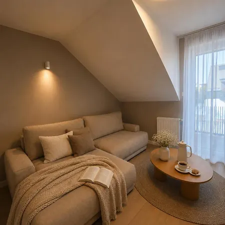 Posesja Plazowa Penthouse Ii & By Posesja Apartment